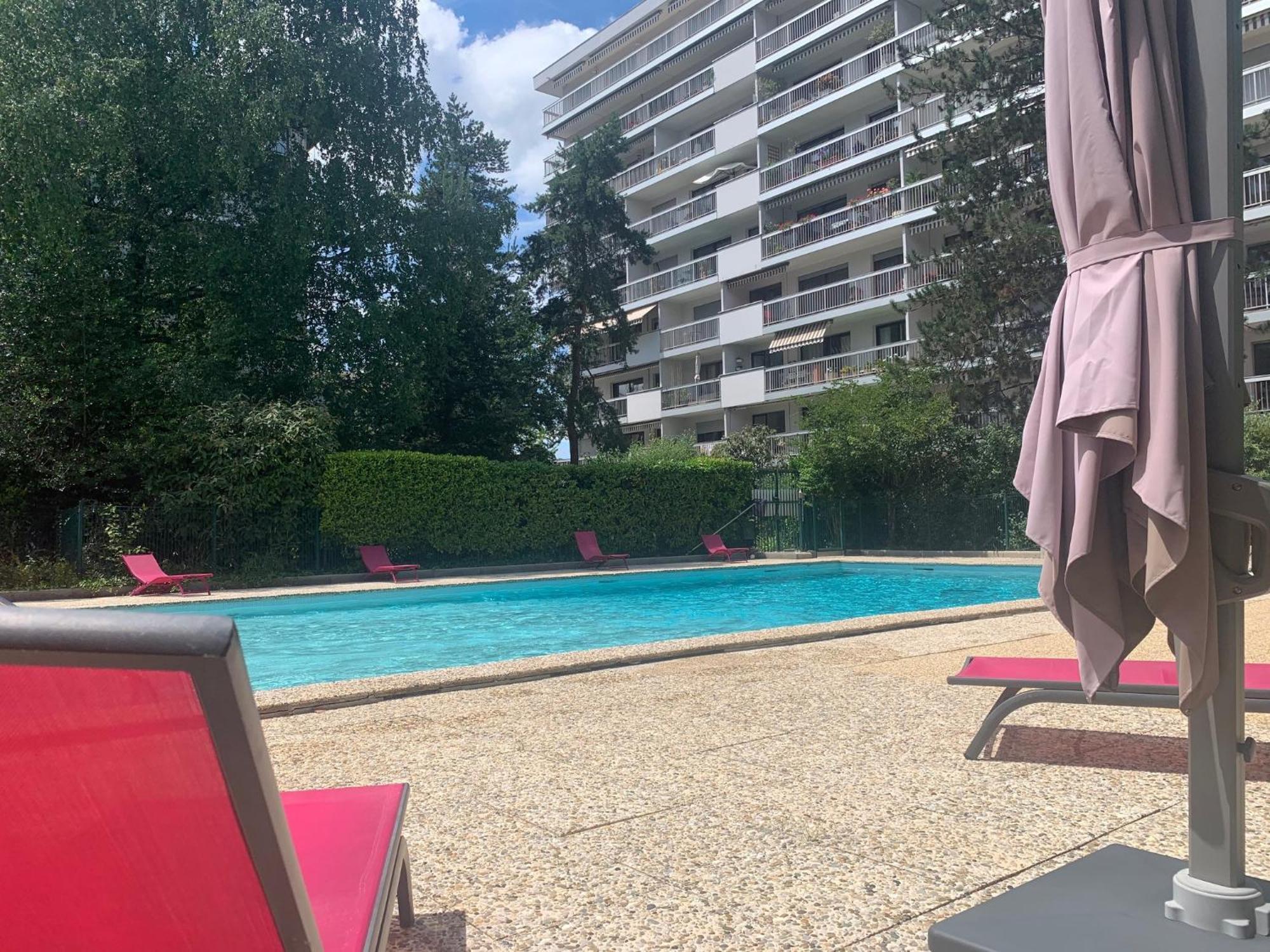 Kusmi Love Piscine Proche Du Lac Анси Экстерьер фото